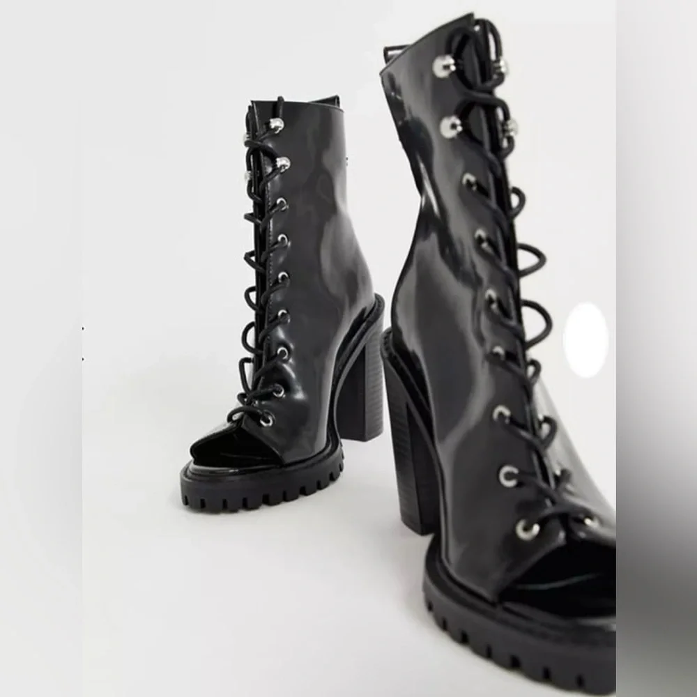 NWOT ASOS DESIGN Emma Black Peep Toe Chunky Lace Up Boots Sz: 7 - Picture 3 of 5
